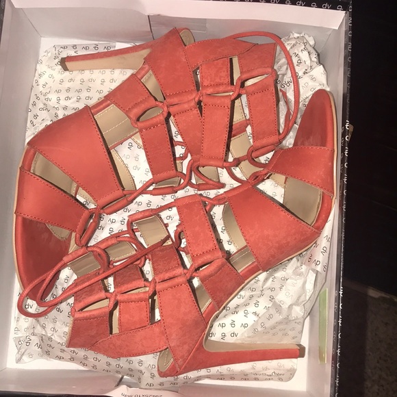 Dolce Vita "Tyler" Coral Lace up Sandal - Picture 2 of 8